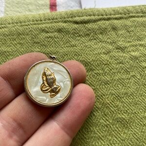 Vintage Prayer Hands Serenity Prayer Medallion